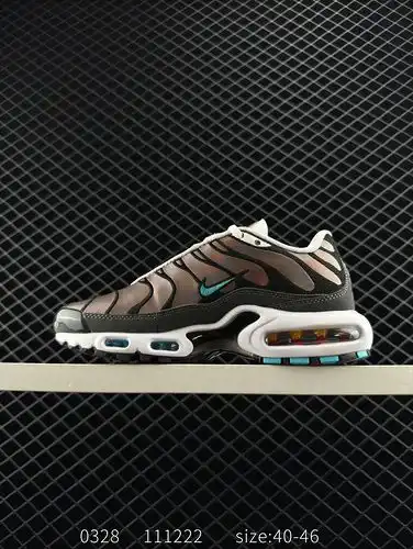 Nike AIR MAXPLUS DRIFT casual air cushion cushioning running shoes have a super pleasing design! The