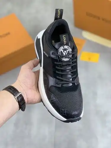 LV Hombre Código 0328B60 Tamaño 3844 45 46 personalizado