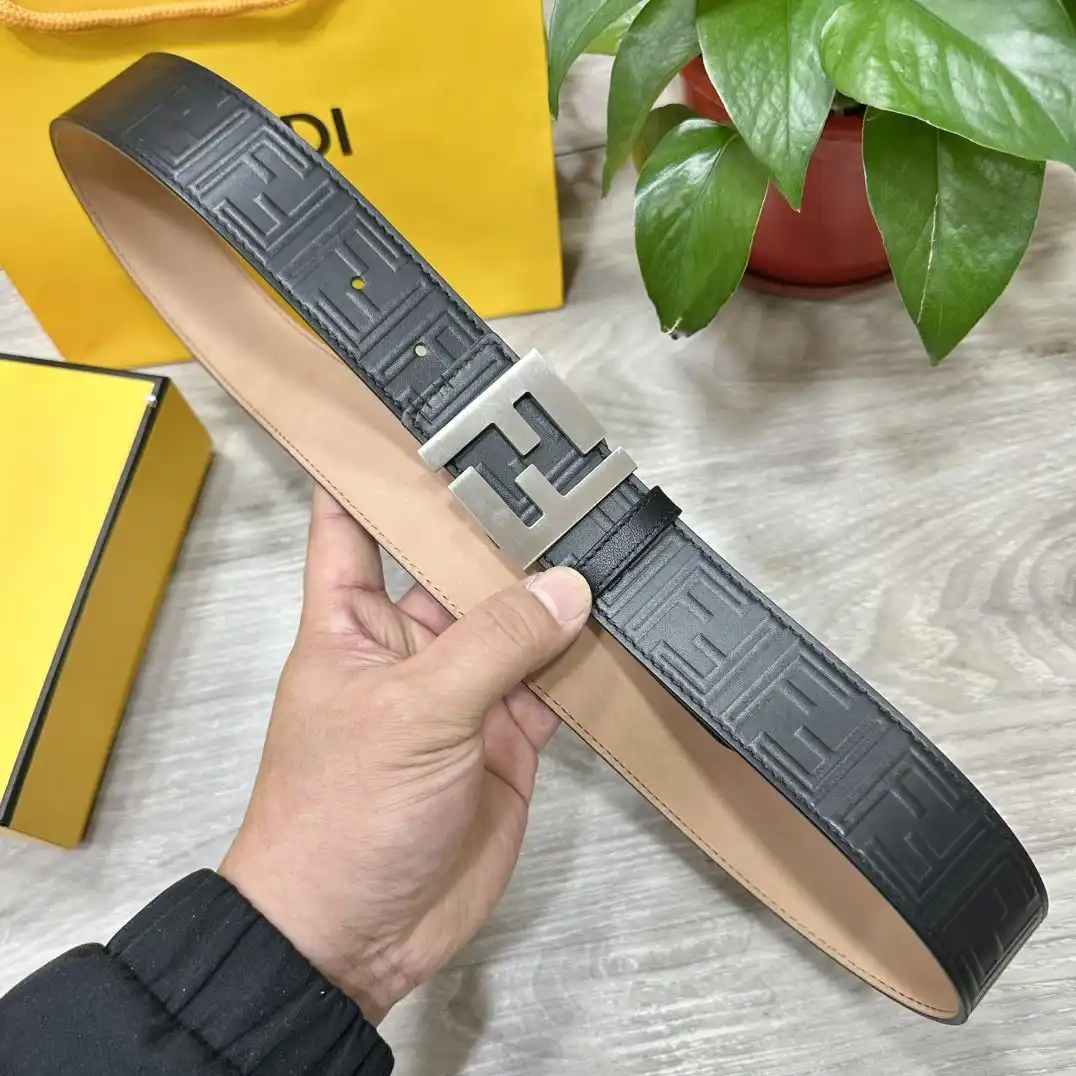 UUS8801250 (5).webp