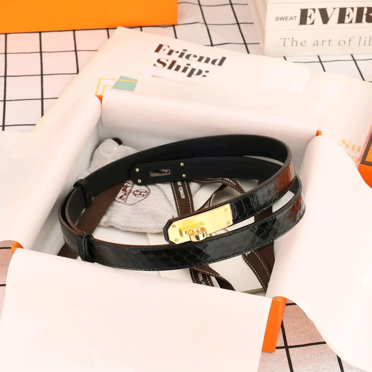 LM001200 (5).webp