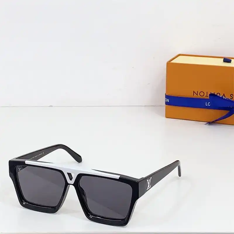 IMG_1001.webp