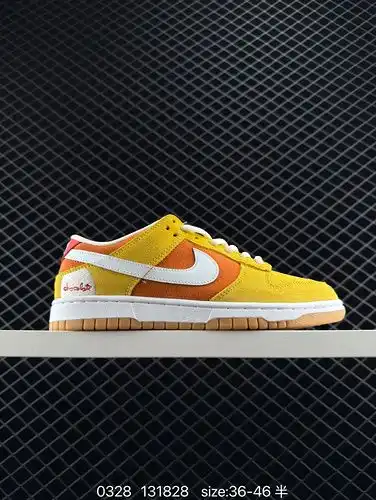 Company level genuine logo with half size! Nike SB Dunk Low retro low cut casual sports skateboard b
