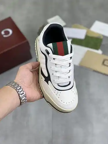 Gucci Código de Estilo de Pareja 0314C20 Tamaño Mujer 3540 Hombre 3945