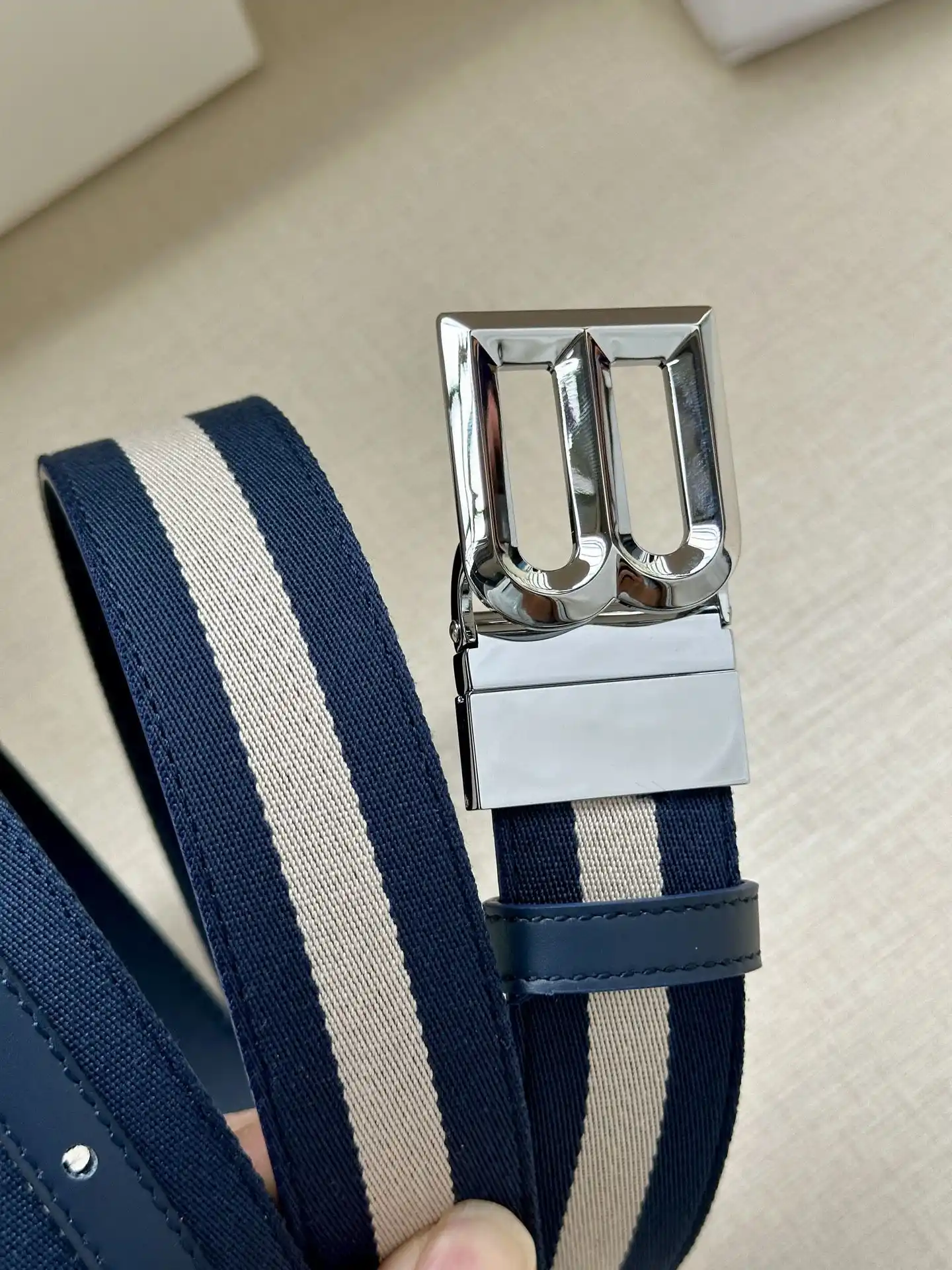 UUS8801250 (1).webp