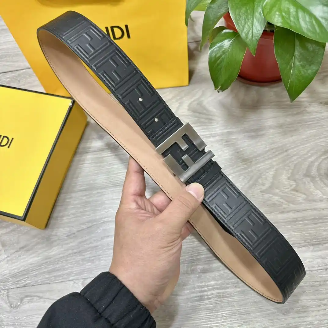 UUS8801250 (7).webp
