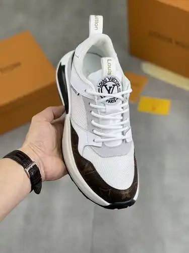 LV Hombre Código 0328B60 Tamaño 3844 45 46 personalizado