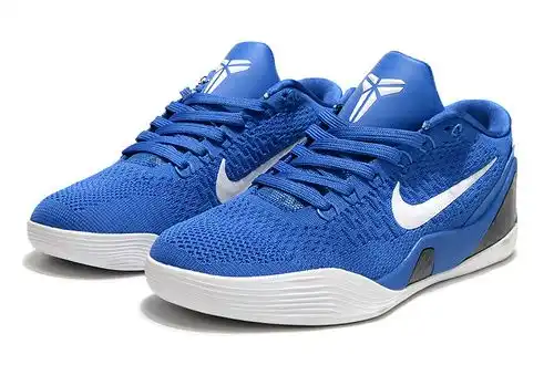 Kobe 9ª generación zapatos de corte bajo para hombres y mujeres con cama de pie incorporada enviados