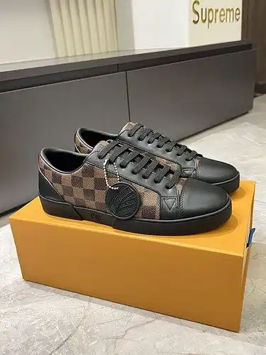 LV Hombre Código 0318B Tamaño 3844 45 personalizado