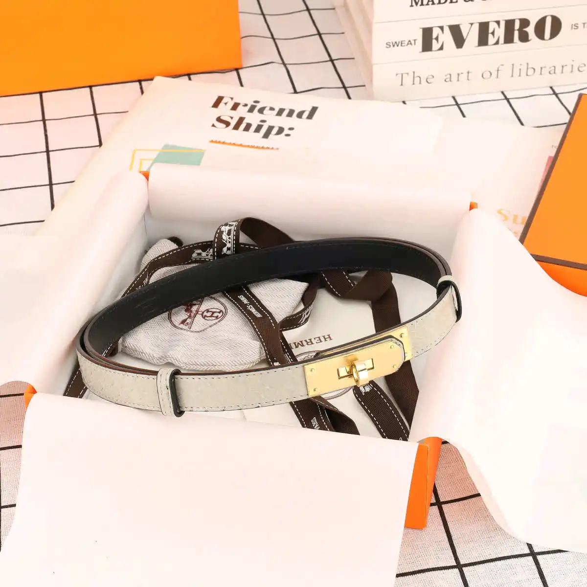 LM001200 (16).webp