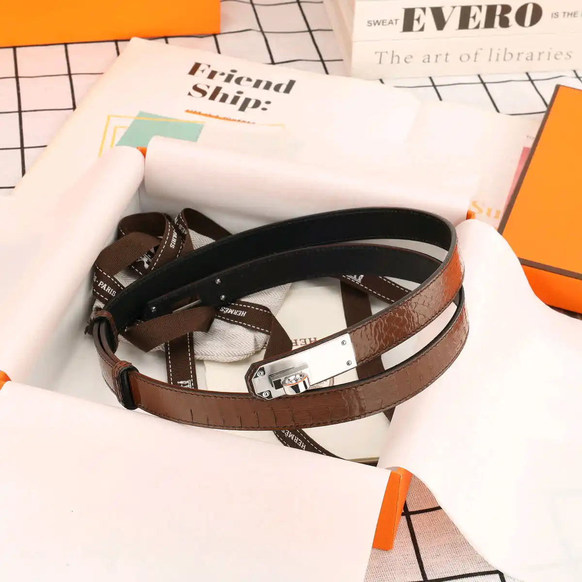 LM001200 (25).webp
