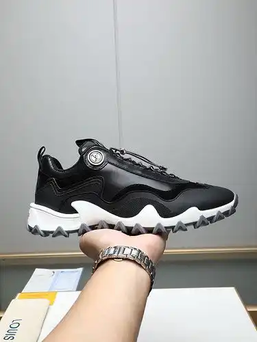 LV Hombre Código 0326C00 Tamaño 4044 4546 personalizado