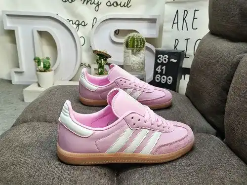 699DADidas SAMBA OG JR3154: The classic Originals in recent years are made of genuine suede leather,