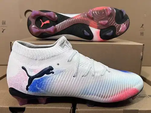Arrival 39-45) Puma FUTURE 8 ULTIMATE FG/AG 39-45