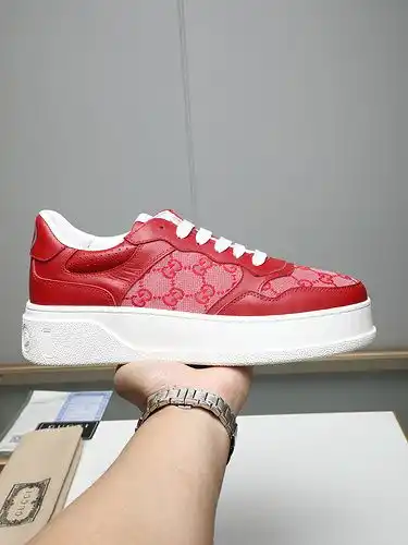 Gucci Hombres Código de Estilo 0326B30 Tamaño 3844 45 personalizado