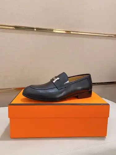 Hermes Mens Edición Código 0320C40 Tamaño 3844 45 Personalizado