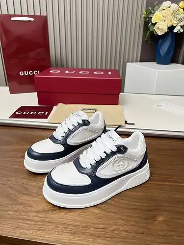 Guqi Código de Estilo de Pareja 0323C30 Tamaño Mujeres 3540 Hombres 3944 45 46 personalizado no reem