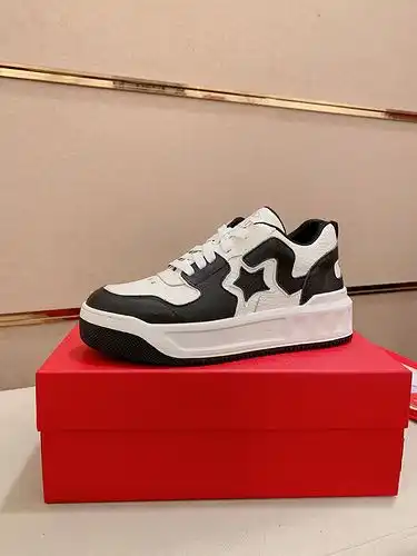Valentino Mens Edition Código 0321B Tamaño 3944 Personalizable 45