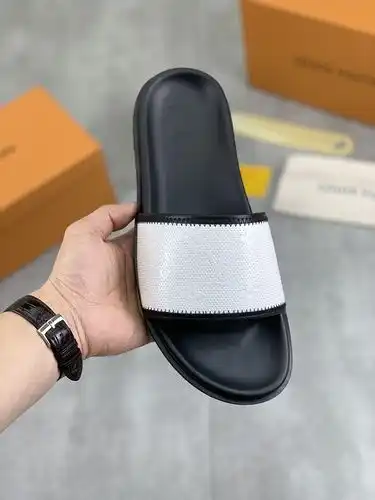 LV Código Hombre 0327A90 Talla 3944