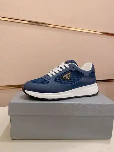 Prada Mens Edition Código 0321C20 Talla 3844