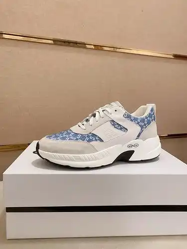 Givenchy Mens Edition Código 0321C50 Talla 3844