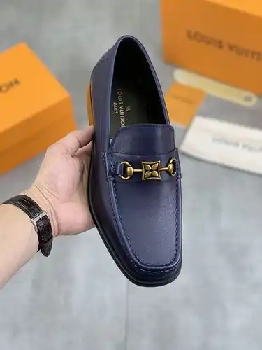 LV Hombre Código 0327C00 Tamaño 3944 38 45 personalizado