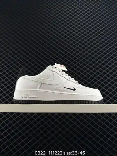 Nike Air Force 1 "07 Air Force One low top versatile casual sports board shoe. The soft and ela