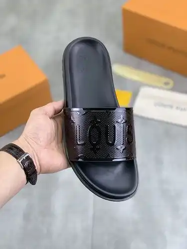 LV Código Hombre 0327A90 Talla 3944