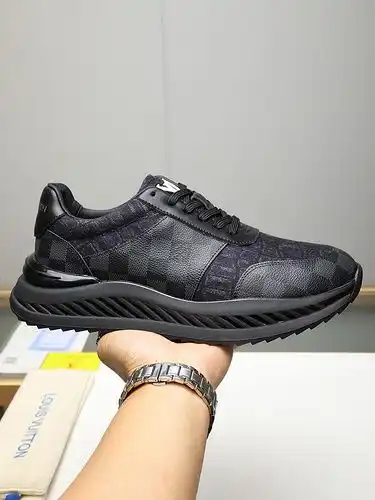 LV Hombre Código 0326B60 Tamaño 3844 45 personalizado