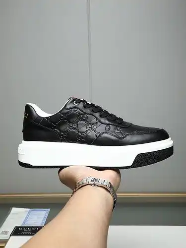 Gucci Mens Edition Código 0326B Tamaño 3844 45 personalizado
