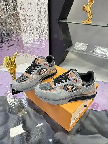 LV Hombres Código 0323D20 Tamaño Hombres 3945 45 personalizado