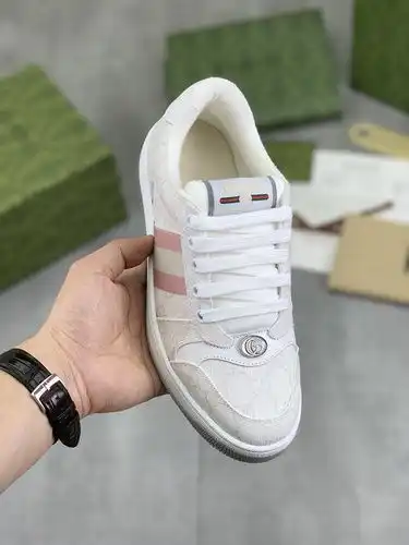 Gucci Código de Estilo de Pareja 0328C20 Tamaño Mujeres 3540 Hombres 3845
