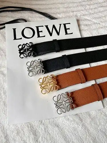 Cinturón LOEWE al por mayor Cinturón para hombres Luoyiwei al por mayor material de cuero original e