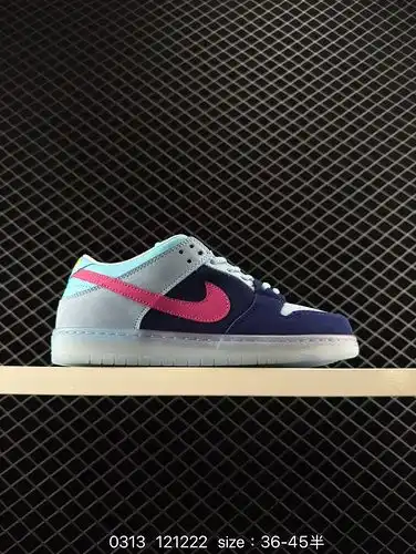 [Authentic] Nike Sb Dunk Low Pro sneakers retro board shoes. Featuring a soft leather upper that is 