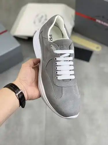Prada Mens Edición Código 0328C00 Tamaño 3844 45 Personalizado