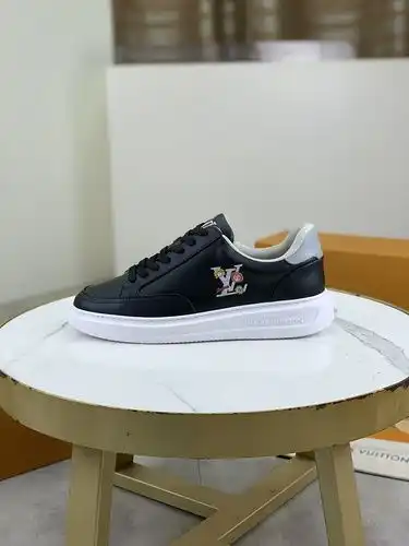 LV Hombres Código 0314C Tamaño 3944 38 45 personalizado