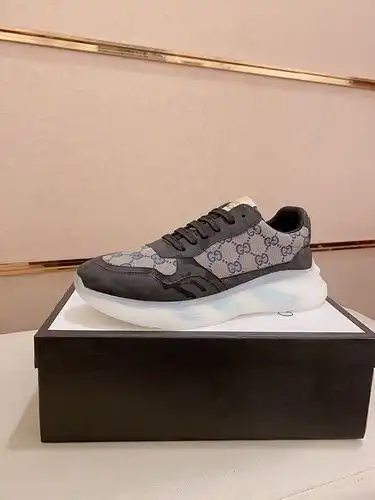 Gucci Mens Edition Código 0320B50 Talla 3844