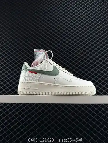 Nike Air Force 1 "07 Air Force One low top versatile casual sports board shoe. The soft and ela