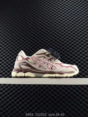 ASICSASICS GELNYC 2055 superior de malla transpirable con un poco de material de cuero sintético uti