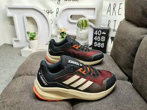566D Adidas ADO Terrex Agravic Breathable Mesh Cushioned Durable Sports Shoes Mountaineering Shoes