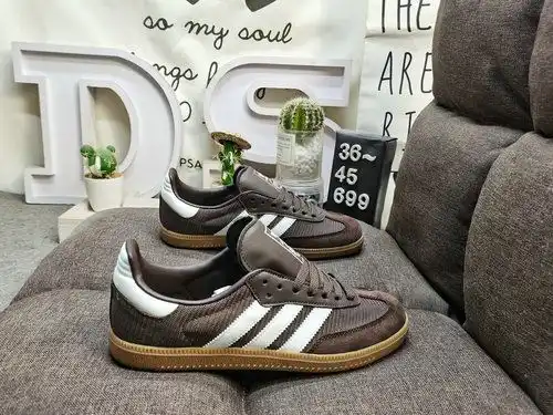 699DAdidas SAMBA OG JI3184's classic Originals in recent years are made of genuine suede leather, fe