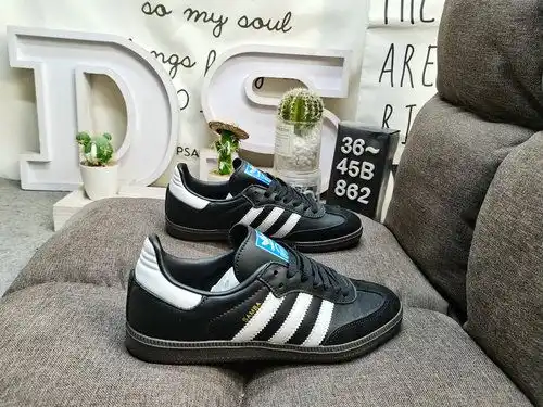 The classic Originals of the 862DAdidas SAMBA OG B7 in recent years are made of genuine suede leathe