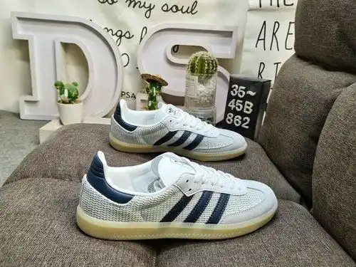 862DAdidas SAMBA OG JH5633's classic Originals in recent years are made of genuine suede leather, fe