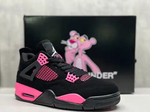 AJ4 Fuerte Male Powder 36475 con la mitad del tamaño