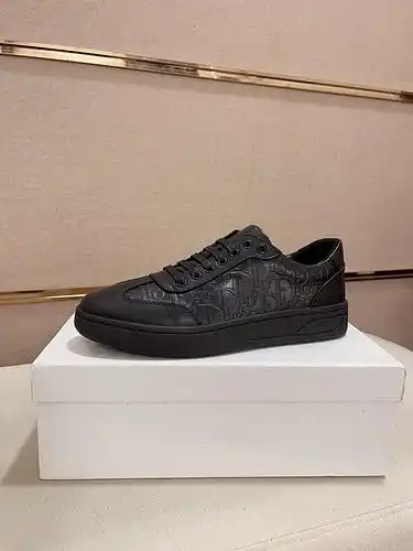 Dior Mens Edition Código 0406B40 Tamaño 3844 Personalizable 45 no reembolsable