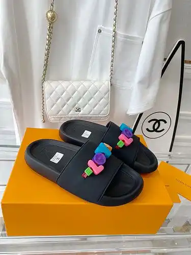 Código de estilo de pareja LV 0410B10 Tamaño 3545 Estilo de mujer 40 Estilo de hombre 45 Personaliza