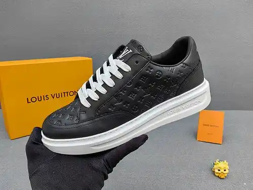 LV Mens Código 0410D20 Tamaño 3944 384546 tamaño no es reembolsable