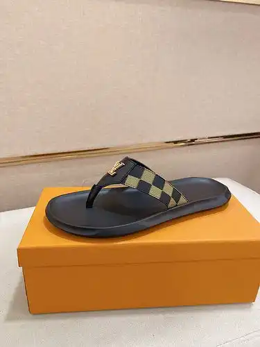 LV Código Hombre 0406A60 Talla 3844