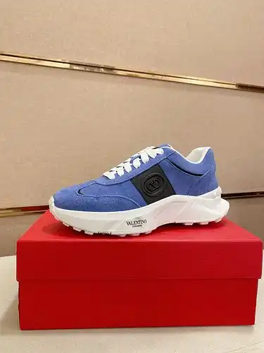 Valentino Mens Edition Código 0406B Tamaño 3944 Personalizable 45 no reembolsable