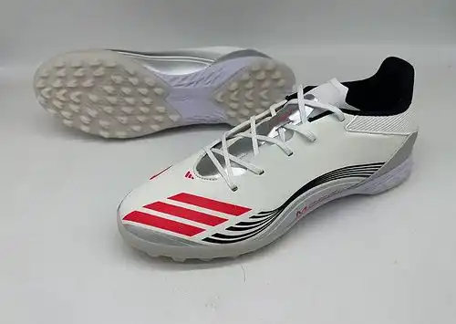 Arrived 39-45) Adidas F50 ultra light football shoes with broken nails Adidas F50 PRO TF39-45