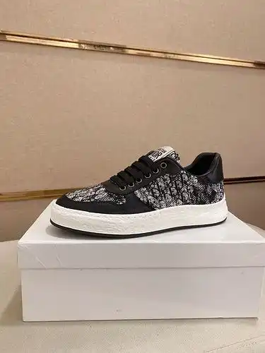 Dior Mens Edition Código 0407B40 Talla 3844